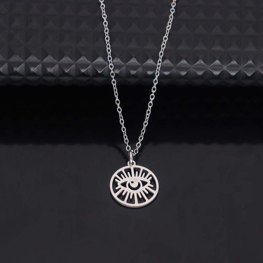 Cross-Border Fashion: Devil's Eye Stainless Steel Pendant Necklace, Simple & Versatile Clavicle Chain