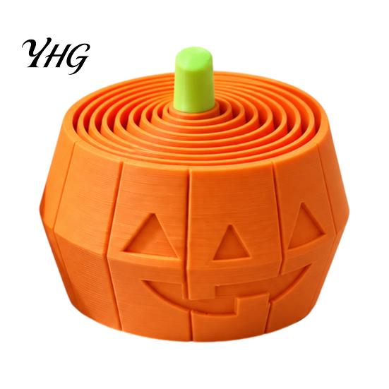 Small Pumpkin Collectible Halloween Stress Toy, Retractable Spiral Fidget Sensory Toy for Portable Anxiety Relief Kids Adults, 3D Printed Desktop