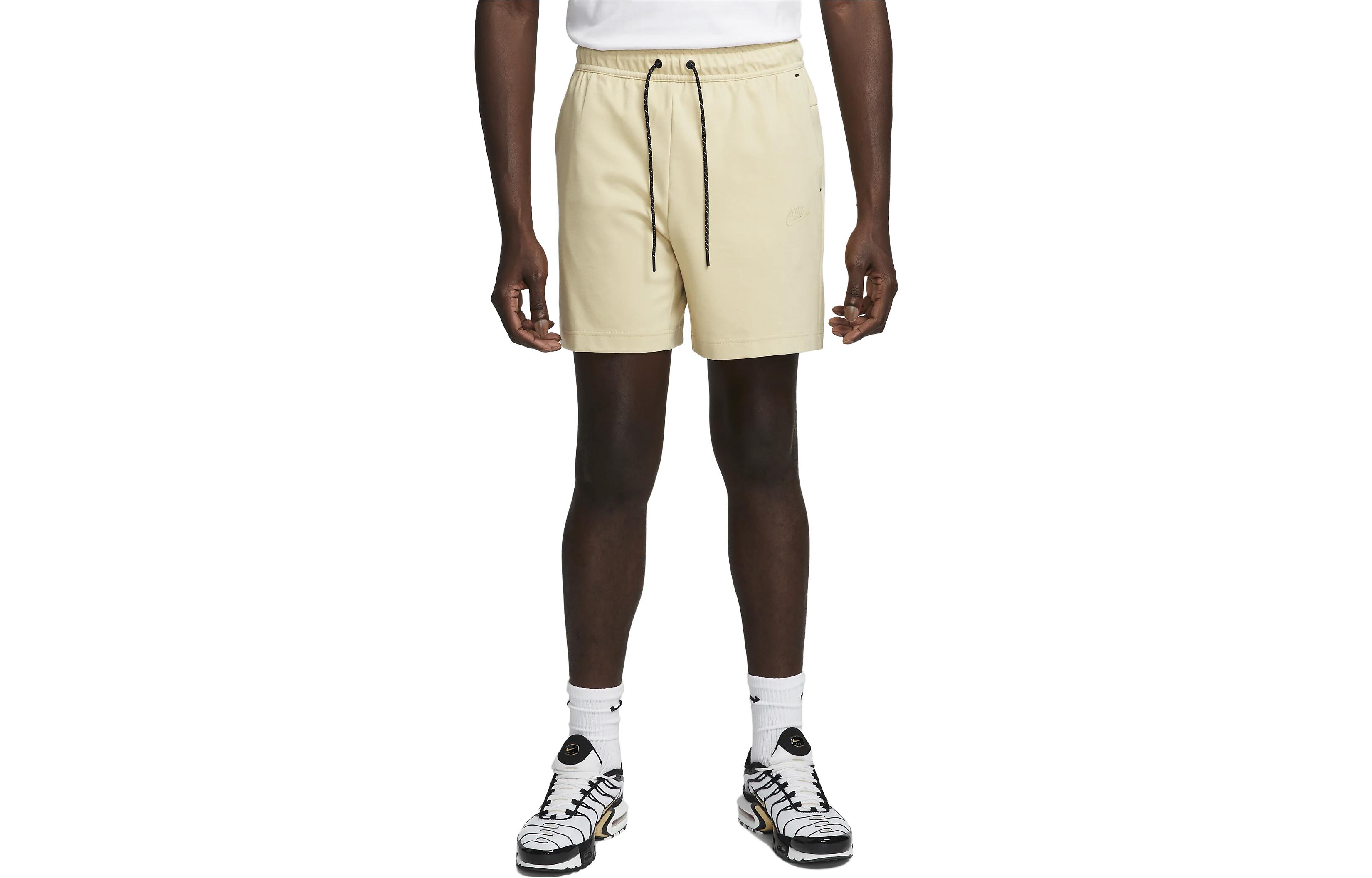 Nike Casual Shorts Men s Yellow Moderate DX0828-783 XL