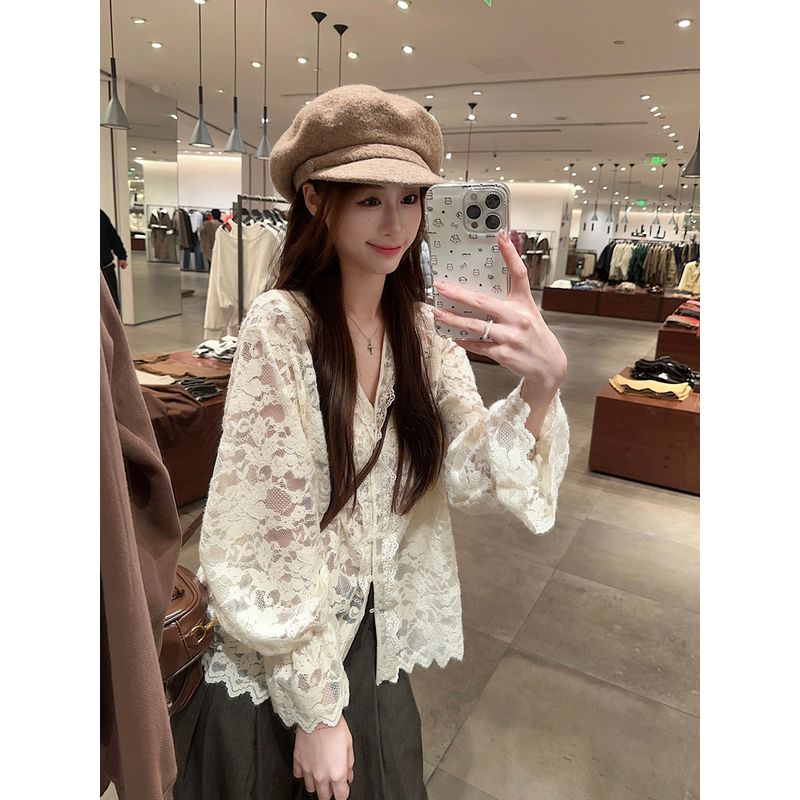 Kumikumi Gentle Stylish Bell Sleeve Lace Shirt Women's Autumn Thin Loose Slim Looking Creamy-white Tops