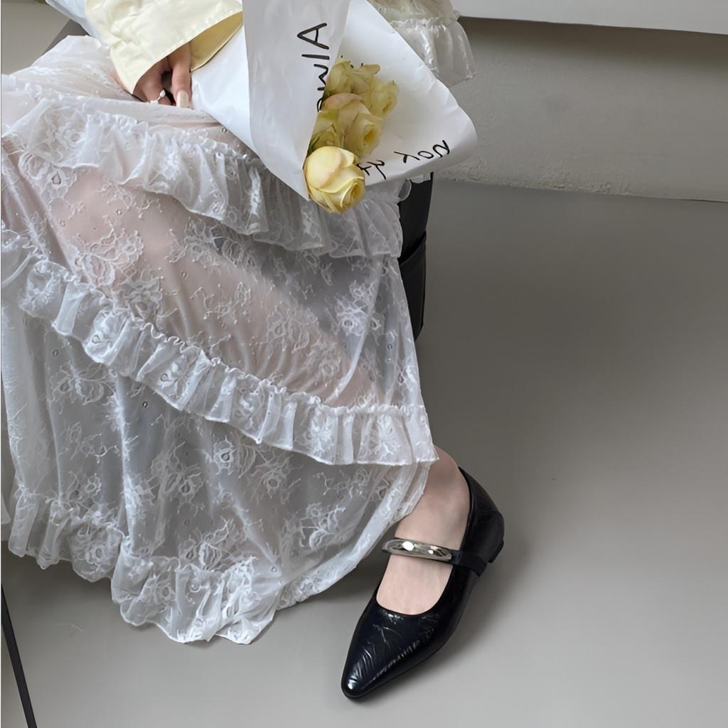 Innere Höhenzunahme Mary Janes mit quadratischer Spitze Damenschuhe Frühling und Sommer flacher Ausschnitt mit Rock sanfte einzelne Schuhe