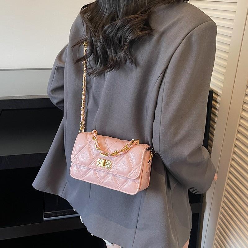 IELGY Ladies Messenger Small Square Bag Diamond Chain Retro High-End Sense One Shoulder