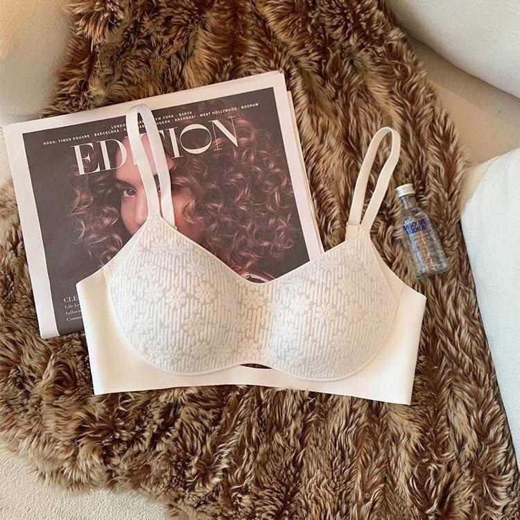 Tunn kupa spets-BH för kvinnor Bygelfri mjuk bomulls push-up-BH för stora bröst med sidokontroll av brösten och lyftfunktion