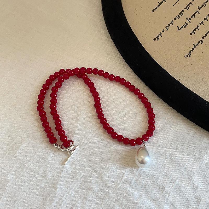 Black Pearl Water Drop Pendant Beaded Necklace Women S Ot Buckle Design Sense Fashion Life Red Pearl Clavicle Chain