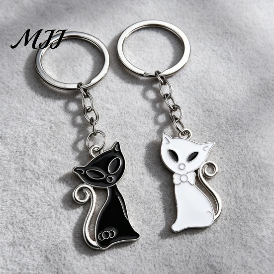 Metal Key Ring 2Pcs Black White Cat Keychain for Backpacks, Oil Dripping Enamel Kitten Ring, Bag Schoolbag Charm Decoration Accessories