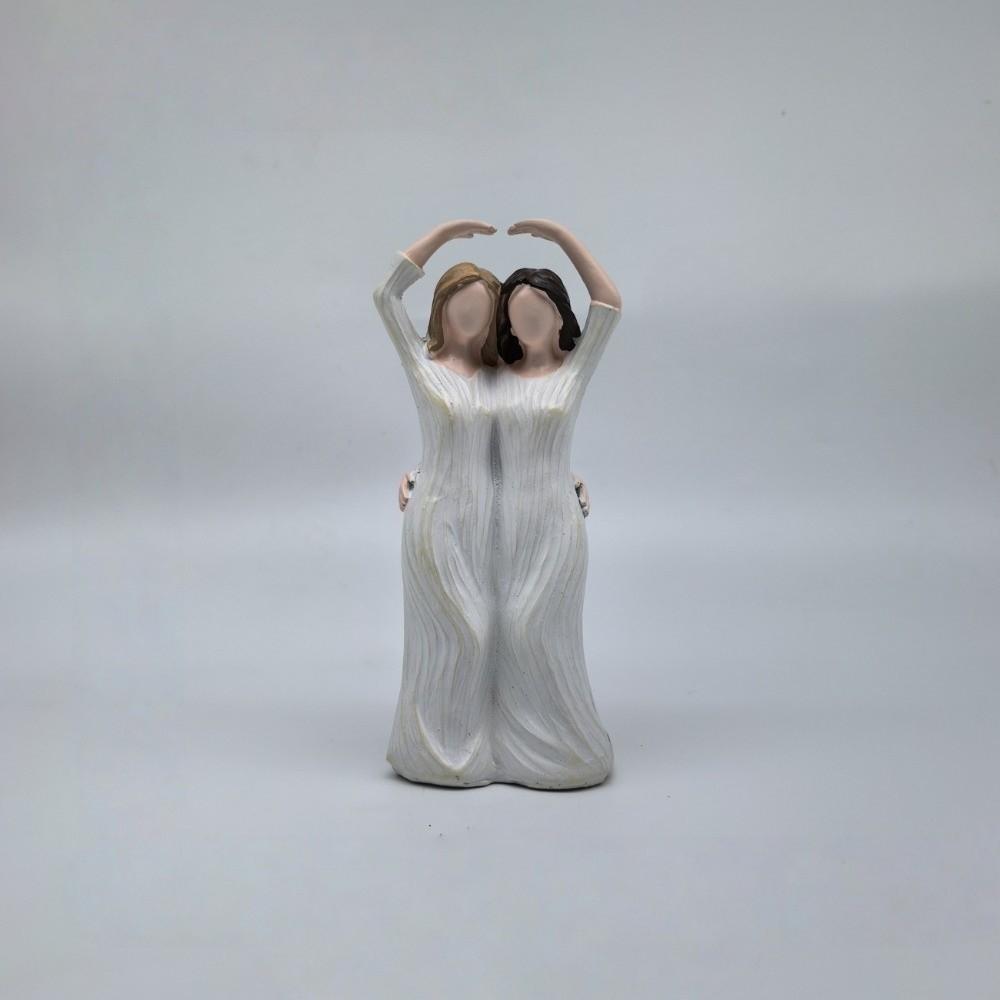 Resin Craft Mother and Daughter Statue Sister Family Sculpture Living Room