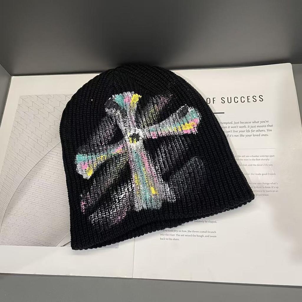 Dongdaemun Autumn and Winter New American Retro Cross Knitted Hat Women's Face Showing Small Woolen Hat