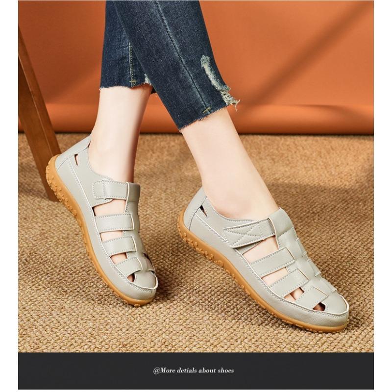 Large Size Sandals Spring Hollow Out Pit Hole Women's Shoes Thick Bottom Waterproof Mom Shoes Flat Bottom Beach Sandals