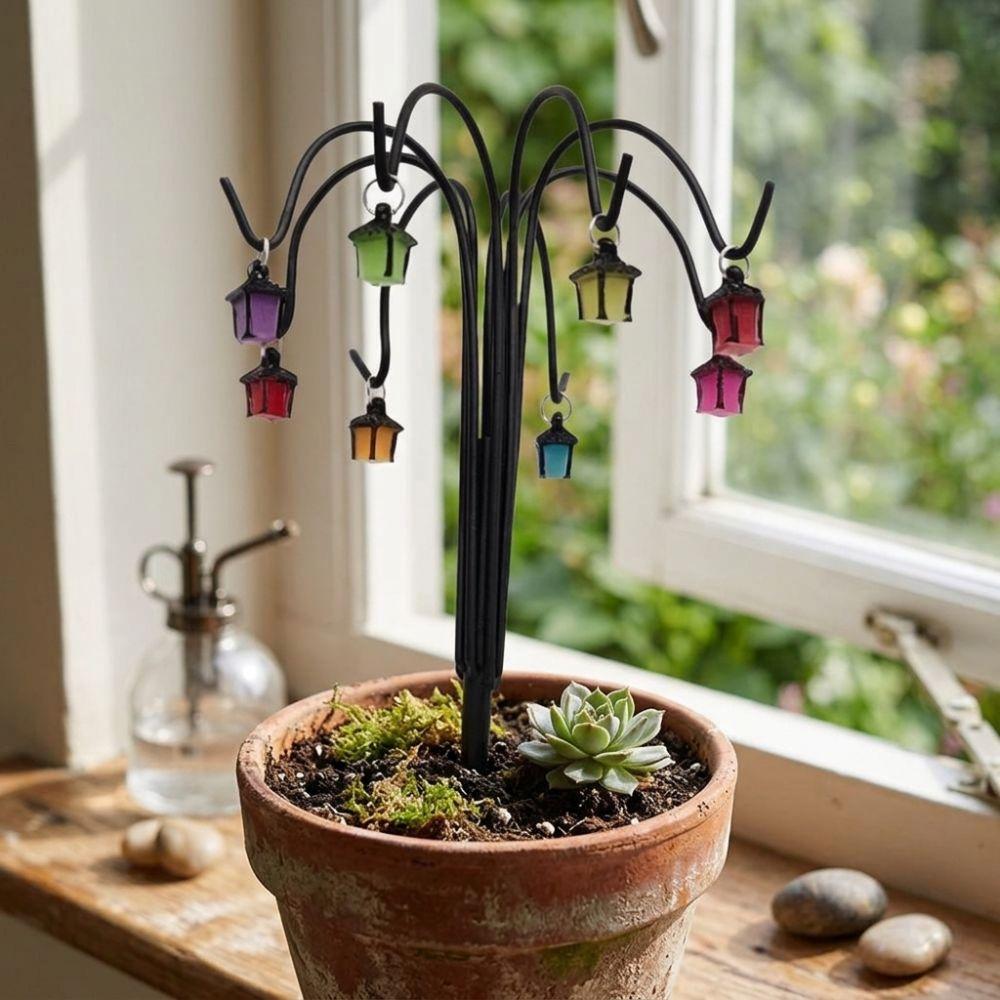 Glow-in-the-Dark Garden Lantern Stakes Colorful Lanterns Iron Art Miniature Lanterns Bonsai Vintage Rust-Resistant