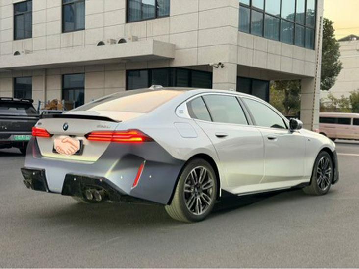 BMW 5 Series G60/G68 M5 Wide Body Kit: Front & Rear Bumpers, Side Skirts.