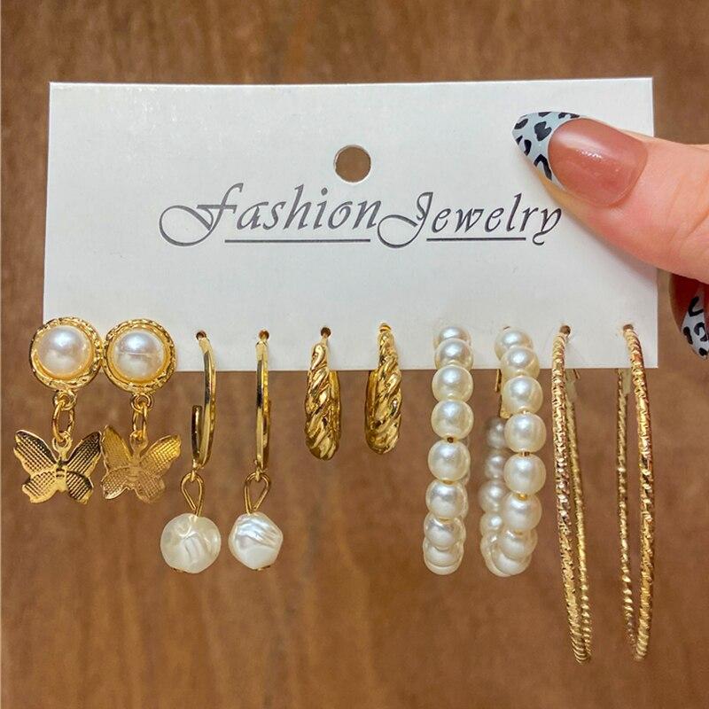 iF ME Fashion Cheap Jewelry Vintage Gold Stud Earrings for Women Bohemian Fashion Moon Star Butterfly Heart Stud Earrings Jewelry