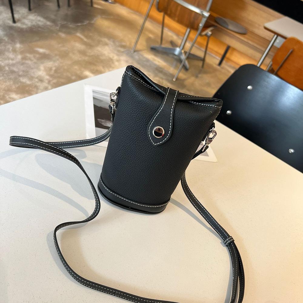 2025 Nowe Mini Damskie Torby Crossbody Dwukolorowa Skóra Naturalna Mała Torba na Ramię Torebka Pierwsza Warstwa Skóry Bydlęcej Torba Wiaderko Portmonetka