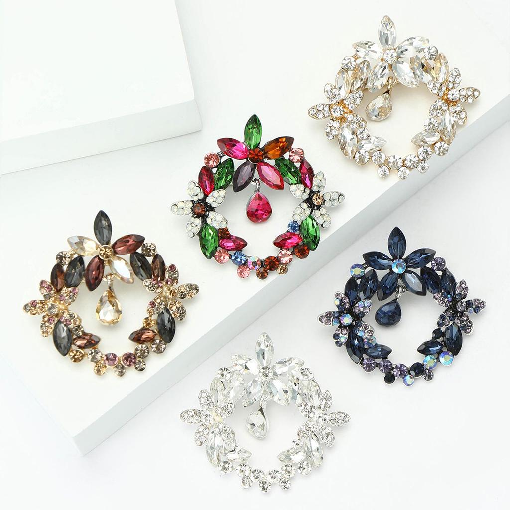 Korean Style Crystal Pendant Wreath Brooch for Suit Jackets