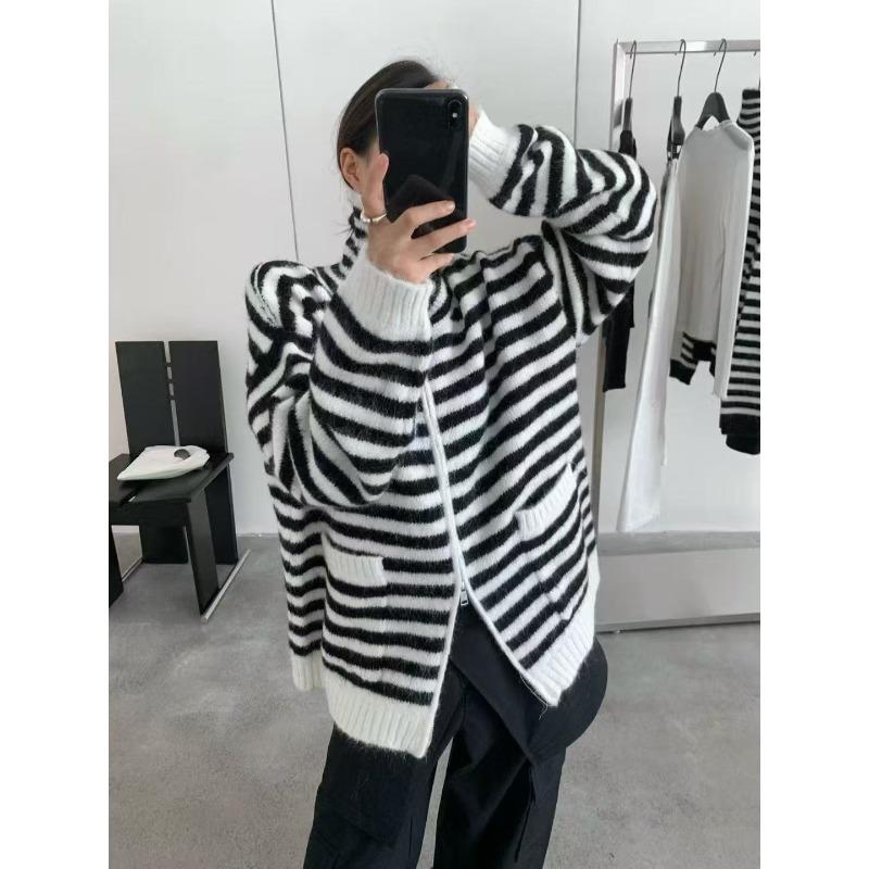 

Ленивый ветер полосатый на молнии лацкан вязаный кардиган женская одежда осень и зима новый свободный универсальный свитер куртка женская average code