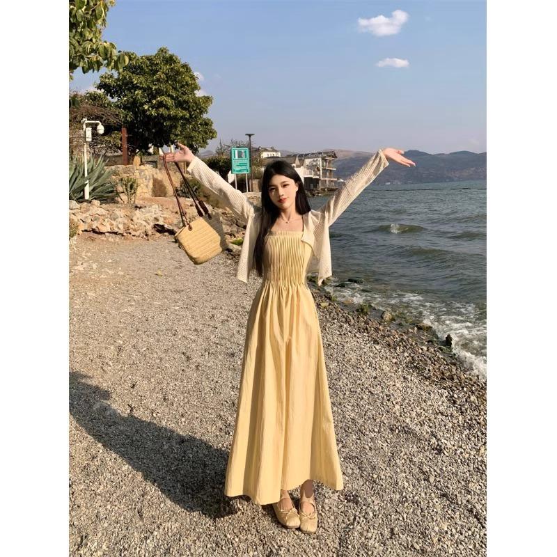 Large size French suspender dress women's summer fat MM cover belly and thin skirt pear-shaped figure drape A-shaped skirt
