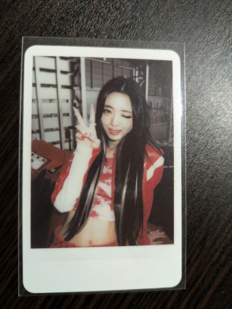 

[USED] ITZY Yuna trading card Soundwave Lucky Drop bonus Polaroid Pola