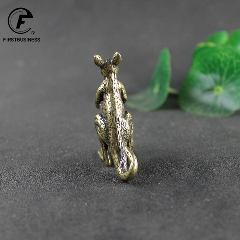 Vintage Messing Känguru Figuren Miniaturen Tee Haustier Handwerk Desktop kleine Ornamente Tier Home Dekore Zubehör Kinder Geschenke