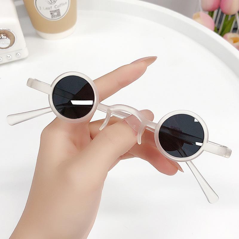 Retro Hip Hop Sunglasses Small Frame Round Street Photography Mini Small Glasses Trendy Men And Women Funny Eyeglasses