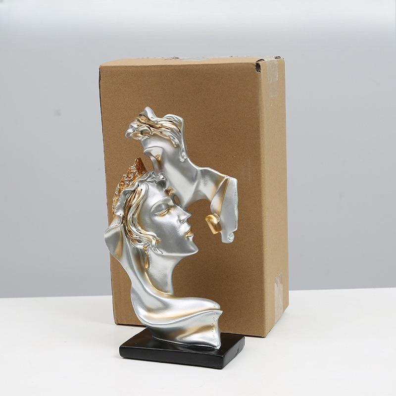 New Style of Love Deep Love Ornaments Resin Crafts Home Living Room Bookcase Office Decoration Decoration