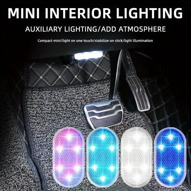 Lumină LED compactă reîncărcabilă USB pentru mașină cu activare magnetică la atingere și iluminare multicoloră