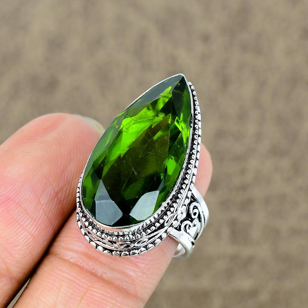 Peridot Genstone Handmade 925 Sterling Silver Jewelry Ring Size 8 KKG-455