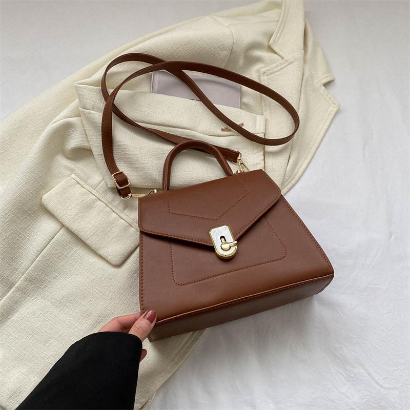Chic Autumn Women's Shoulder Bag Versatile Crossbody Small Square Design