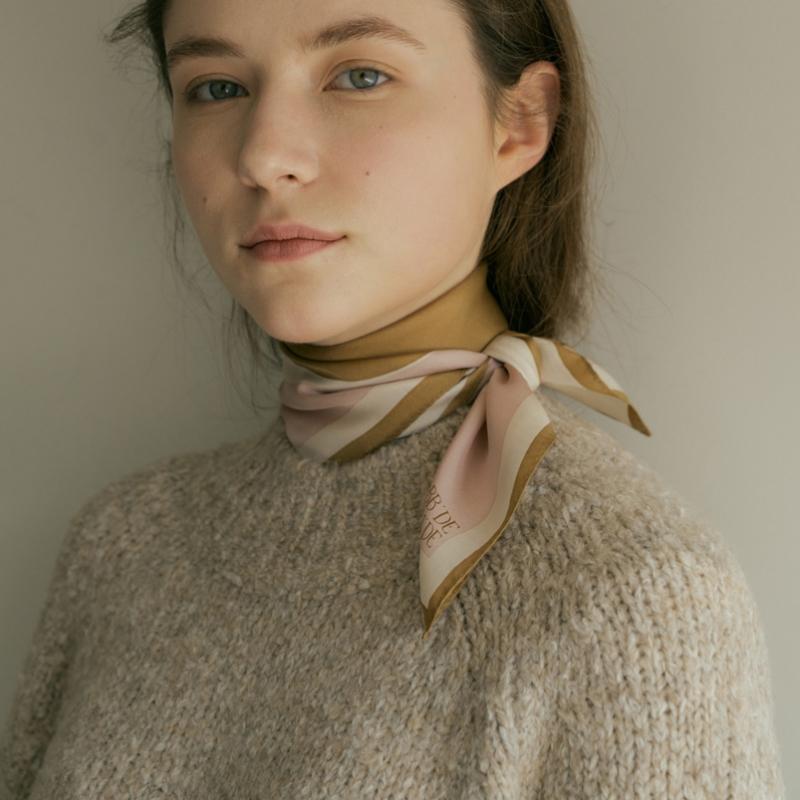 Bb De Soli De Scarf  3color 
