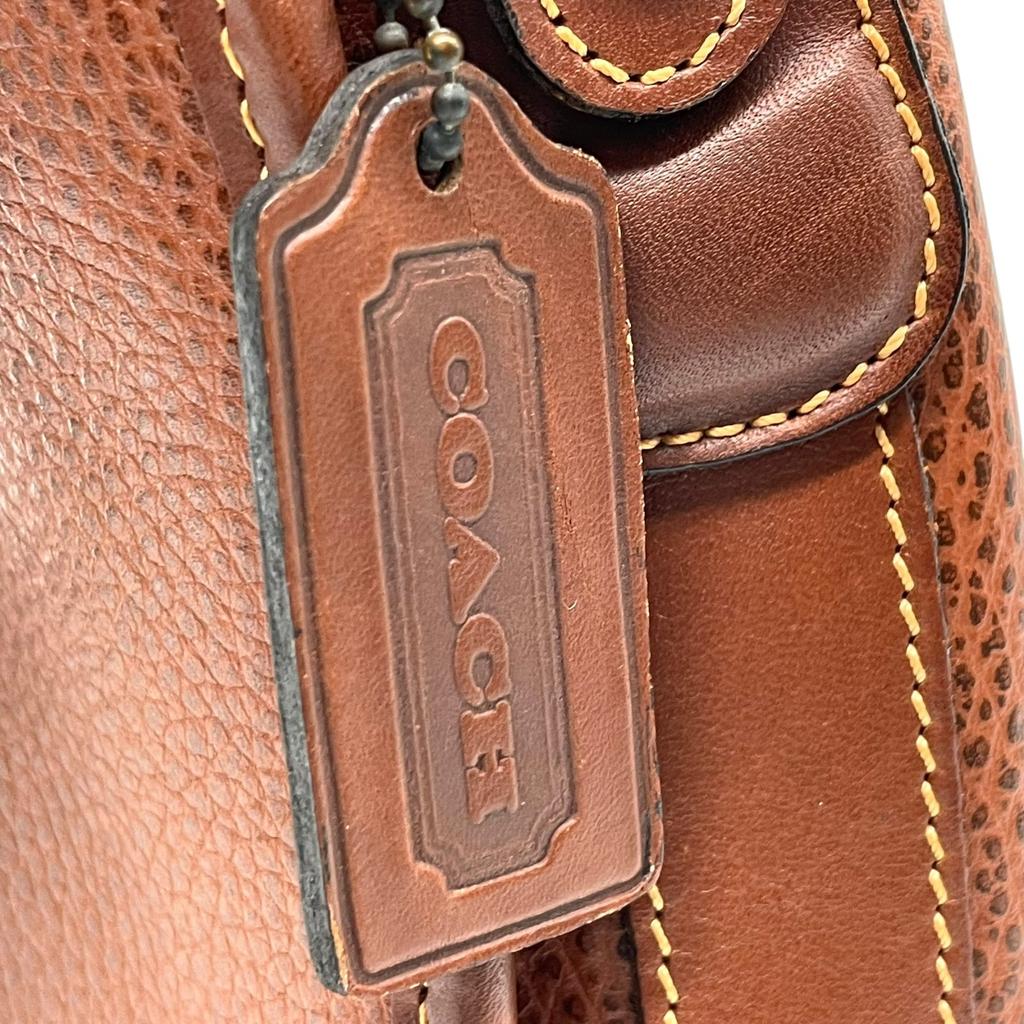 Used COACHShoulder Bag Brown leather unisex