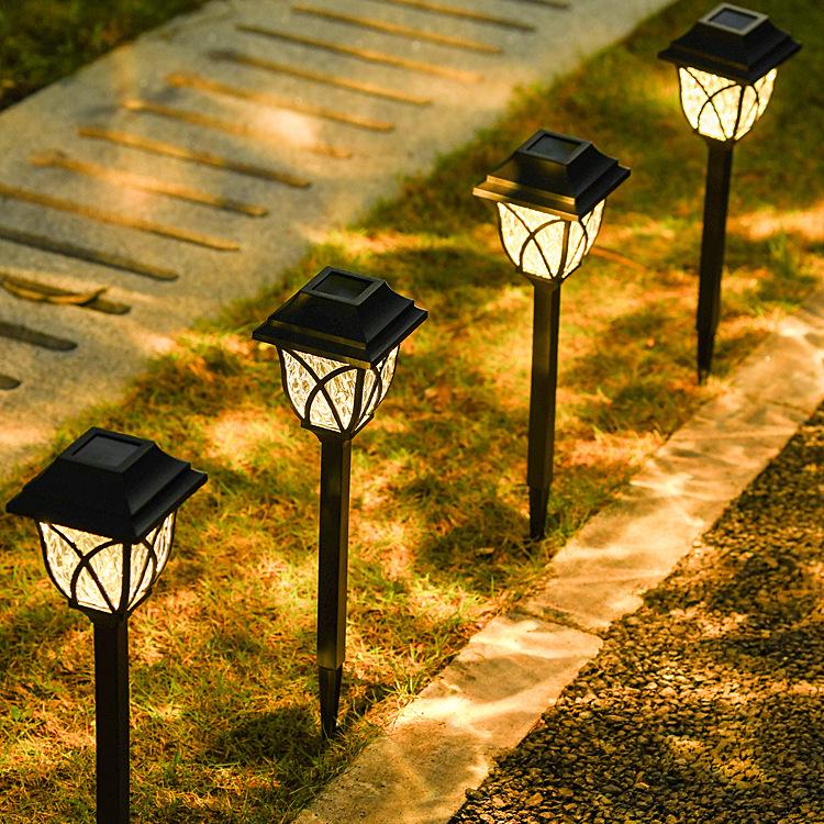 Solar LED Garden Light: Waterproof Outdoor Decor for Courtyards, Villas, and Lawns
