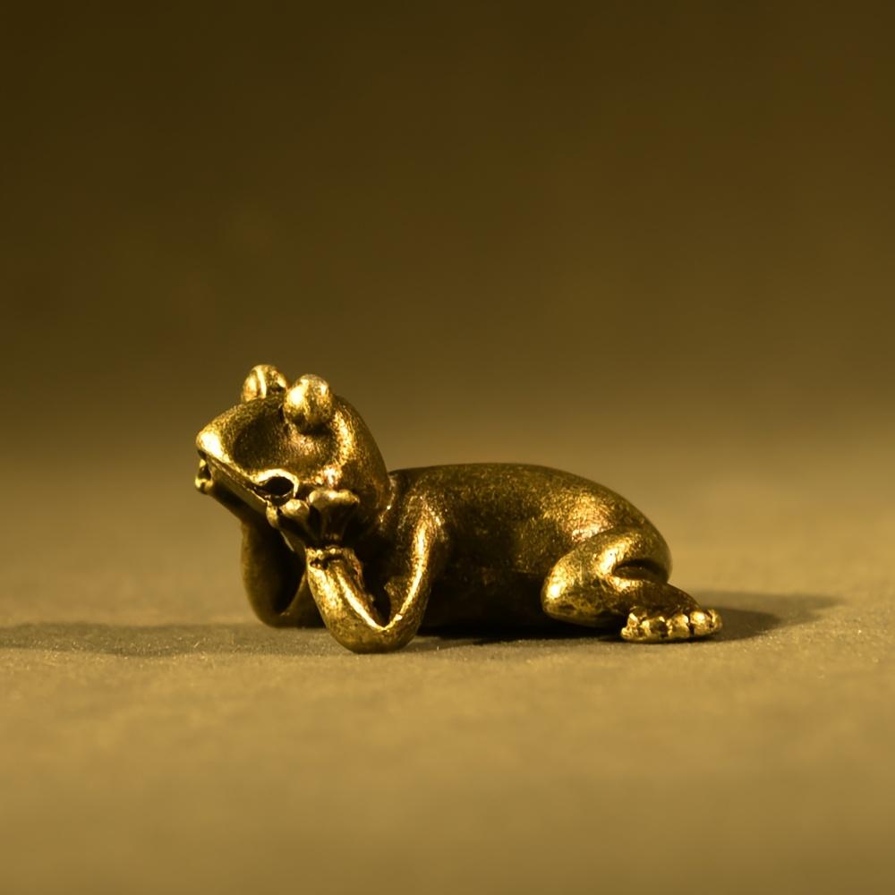 Vintage Bronze Color Frog Incense Holder - Decorative Metal Ornament for Office Desk, Tea Room & Home