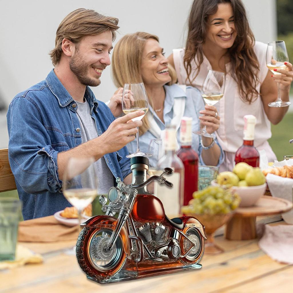 New Wine Decanter Motorcycle Glass Whisky Decanter Bottles Vintage Liquor Aerator Desk Decor For Whisky Champagne Vodka
