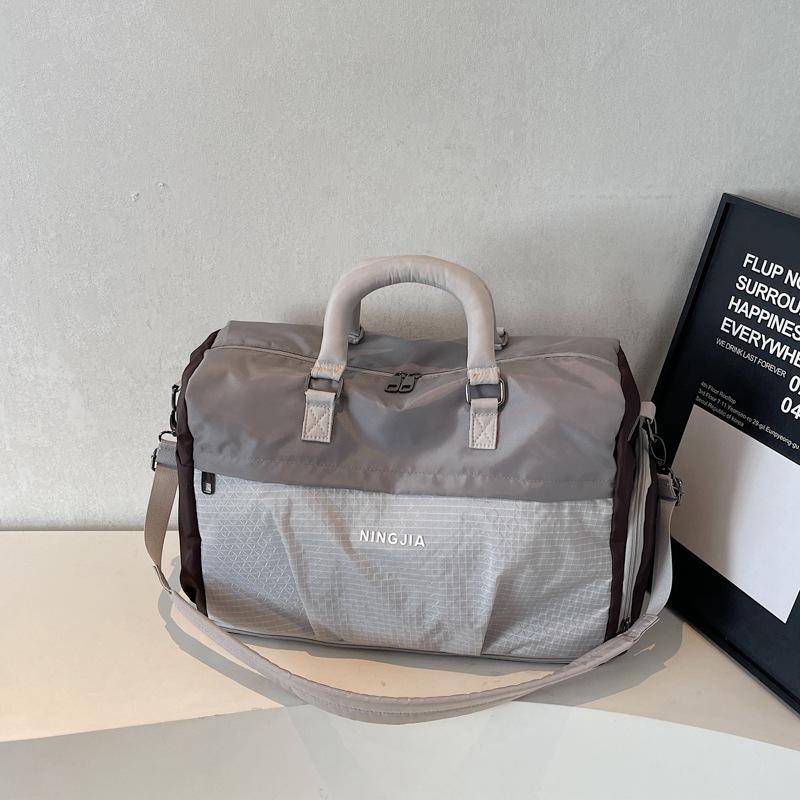 Expandable Color Contrast Trendy Sports Fitness Bag Wet And Dry Separation Swimming Fitness Training Bag Short Trip Handbag