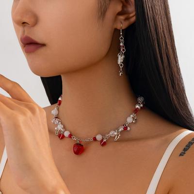 Romantische Süße Liebe Herz Erdbeere Anhänger Halskette Hängeohrringe für Frauen Valentinstag Hochzeit Schmuckset
