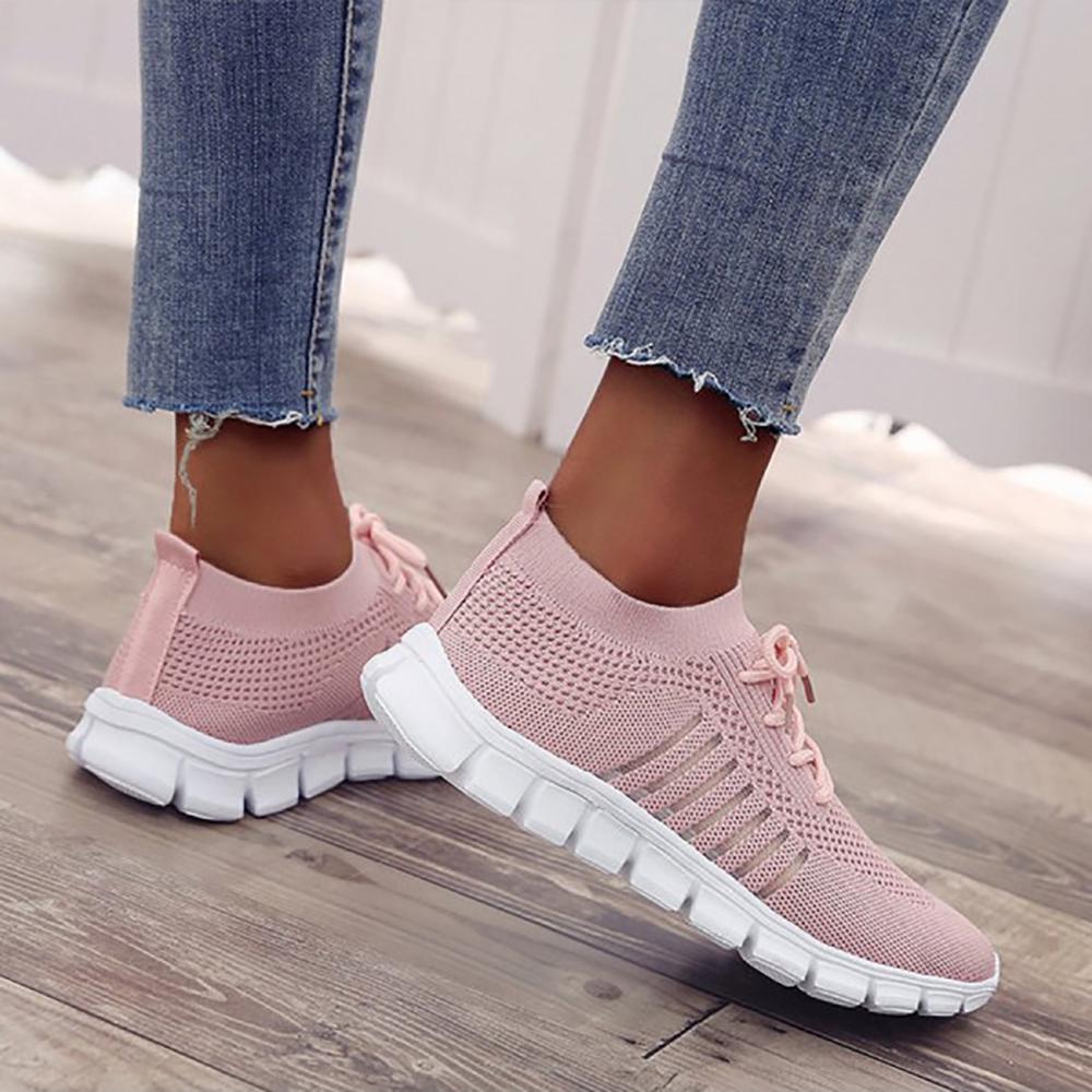 lightweight sneakers womens