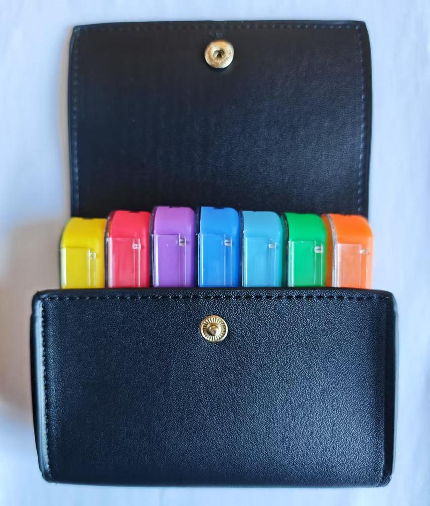 Transparent 28-Grid Detachable 7-Day Pill Box – Portable Medicine Storage and Dispenser