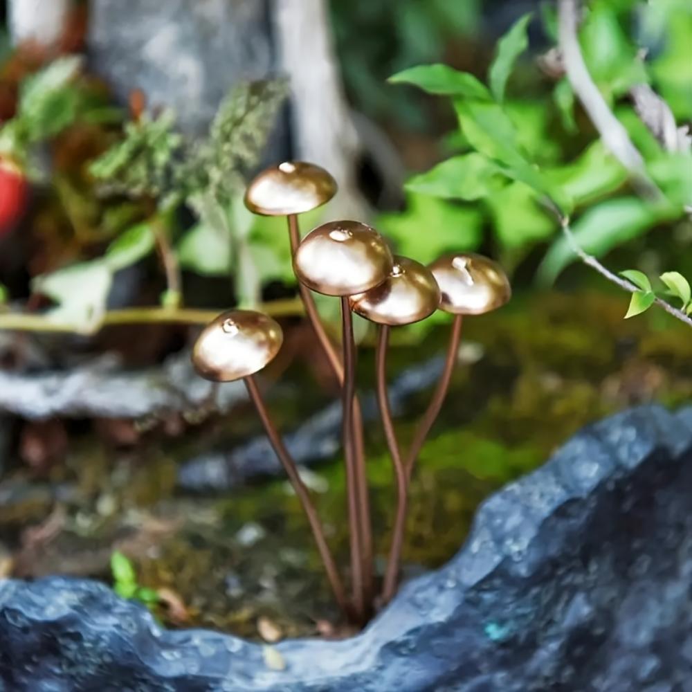 Charming Metallic Mushroom Statue - Perfect for Bonsai, Potted Plants, and Outdoor Garden Decorations | Ideal Thanksgiving Gift