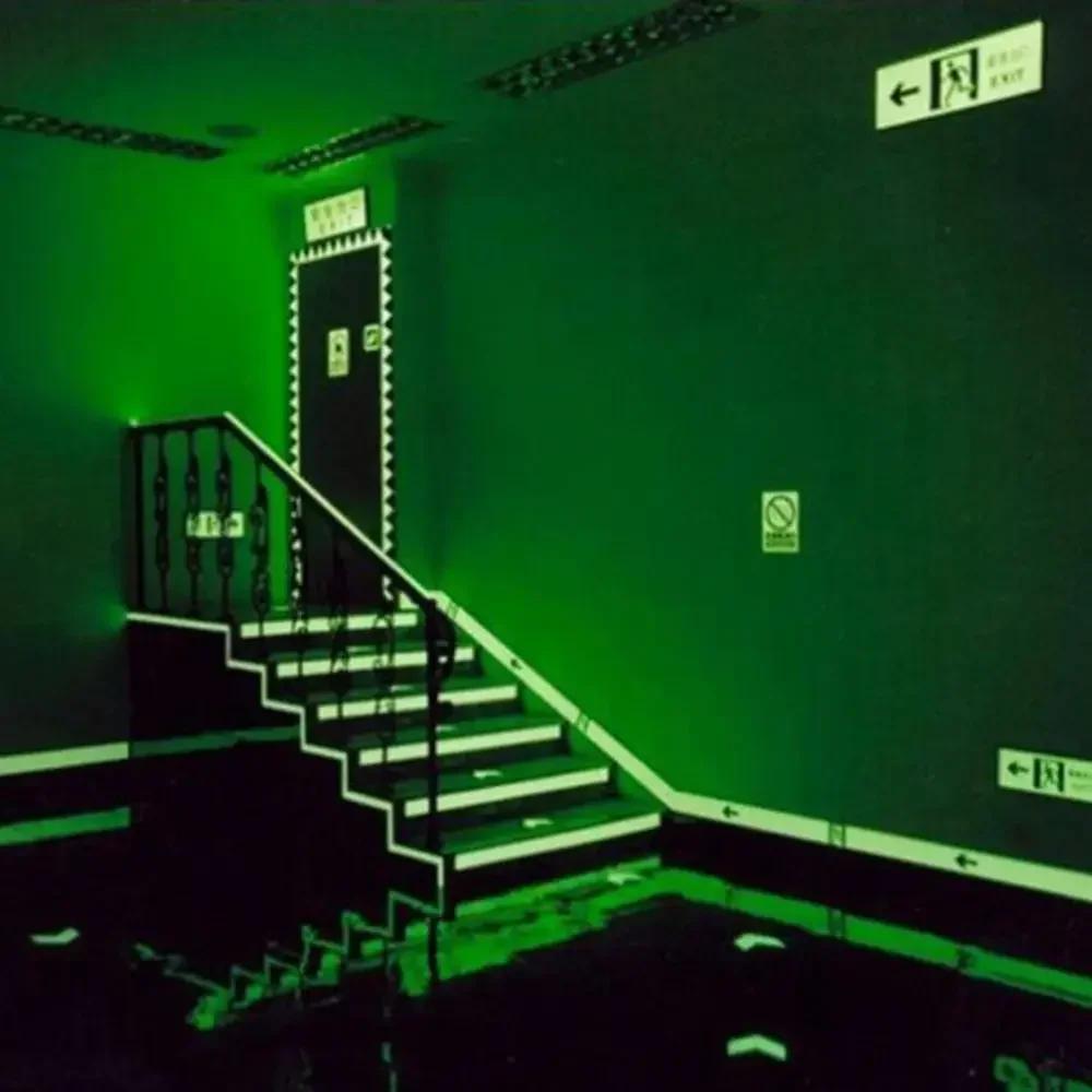 Svítící oboustranná páska Vodotěsné lepidlo Fluorescenční Extra silná oboustranná lepicí páska Fluorescence Tmavé schody Varovat