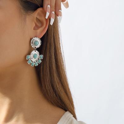 European American Elegant Vintage Alloy Earrings Court Style Turquoise Minority Vintage Geometric Dangle Ear Jewelry For Women