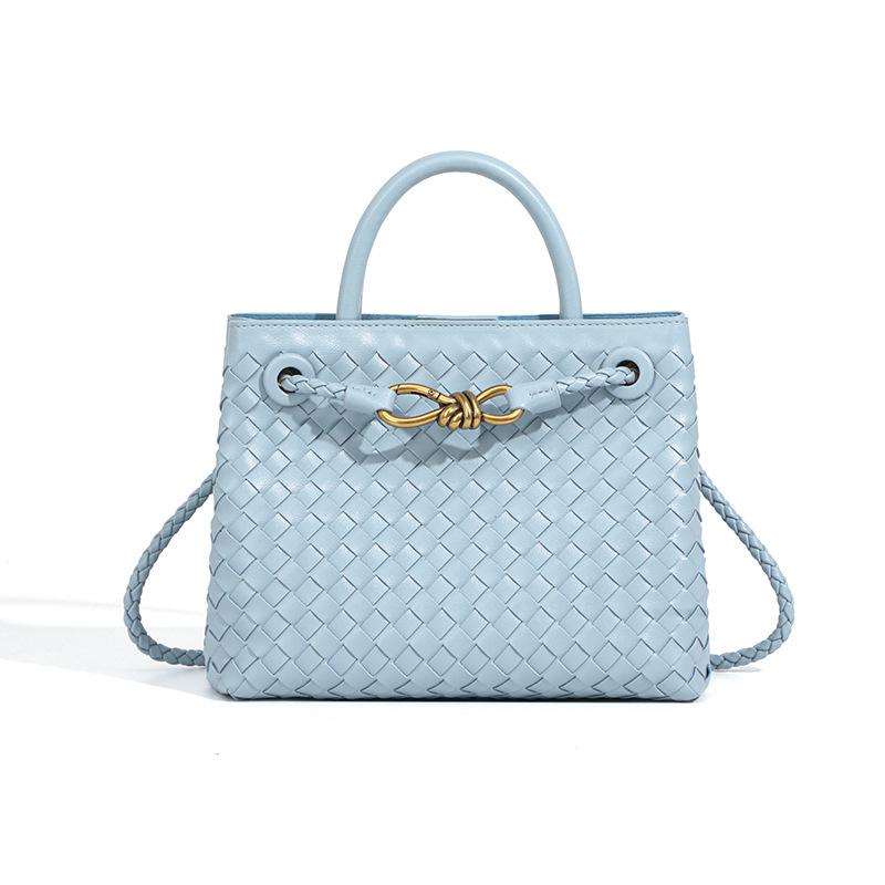 Niche Design New Metal Rope Buckle Braided Tote Bag Shoulder Bag Portable Messenger Retro All-match Simple Female Bag