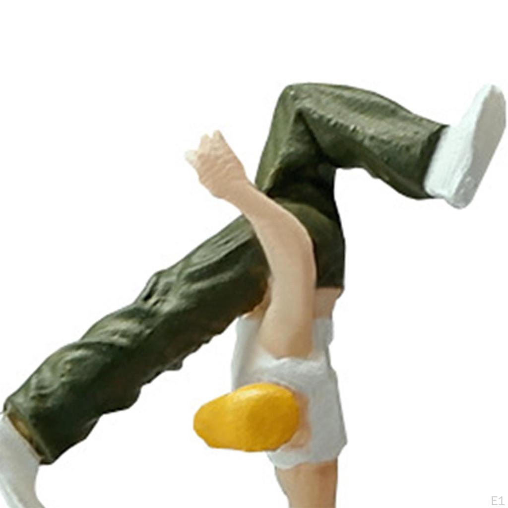 1/64 Figure Resin Doll Street Dancer Tiny People Handpainted for Fairy Garden Sand Table