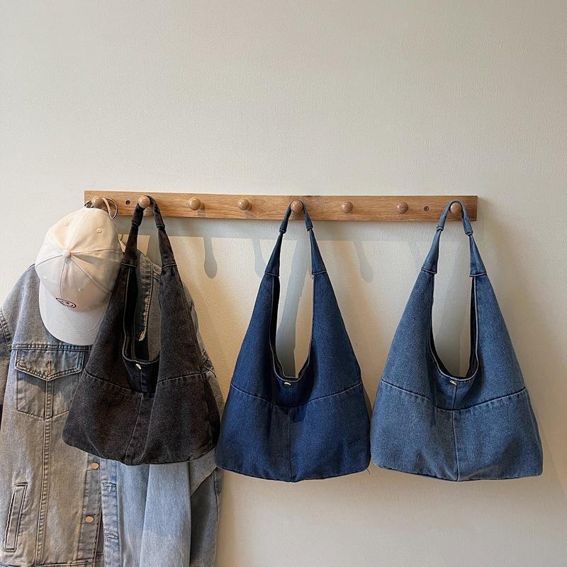 Casual denim bag women's new Korean version of simple large-capacity tote bag commuter versatile shoulder bag tide