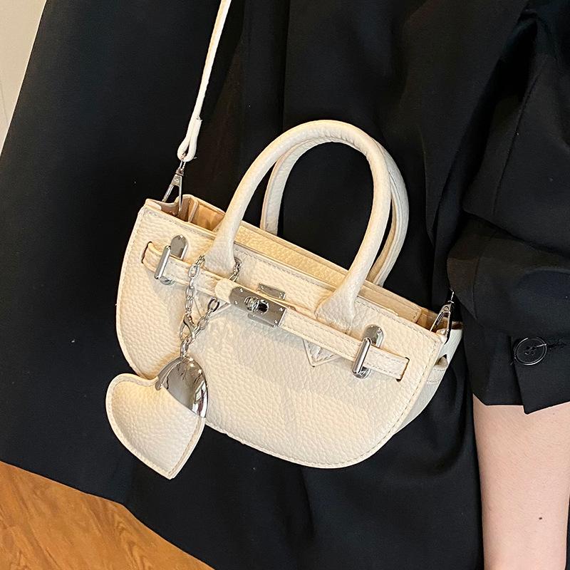 New Fashion Casual Personality Design Sense Portable Semicircular Bag Lychee Pattern Premium Texture Crossbody Bag Women