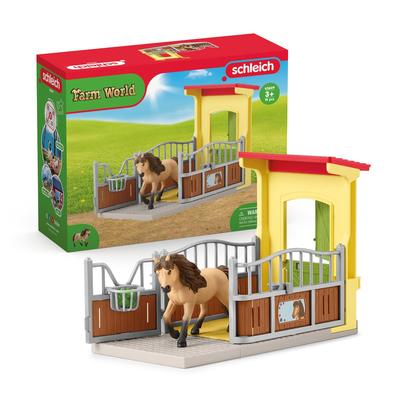 Ponybox mit Islandpferdehengst