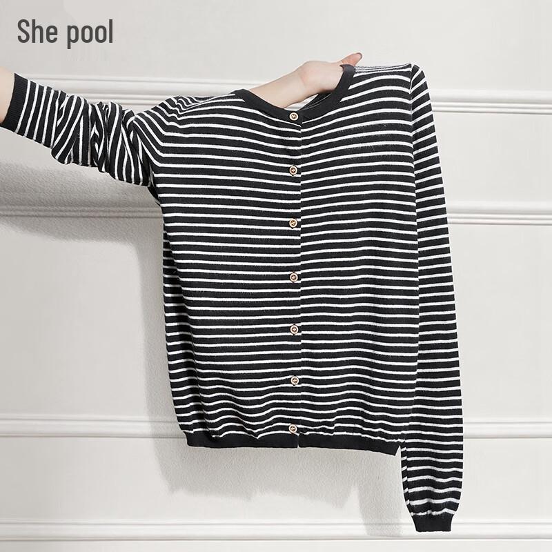 Tachi Women's Fine Stripe Knit Cardigan