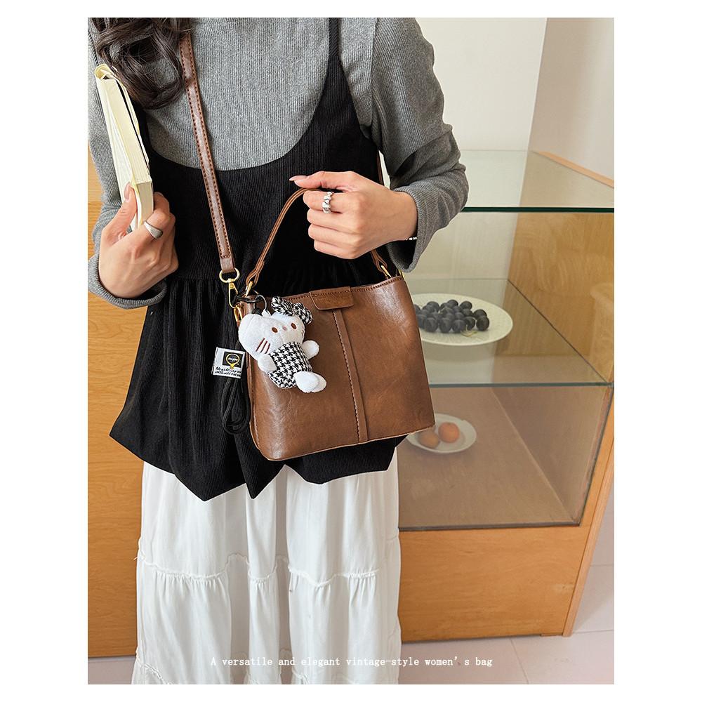 IELGY Fashion Commuter All-Match Messenger Bag Ladies Portable Bucket Bag