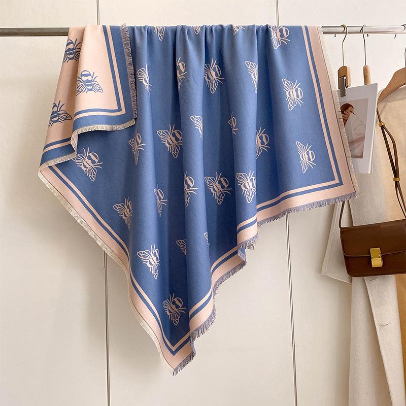 Korean Version Of Bee Fashion Double-Sided Large Square Scarf, Scarf, Women'S Outer Cloak, Thickened Cloak, Windproof And Cold Women