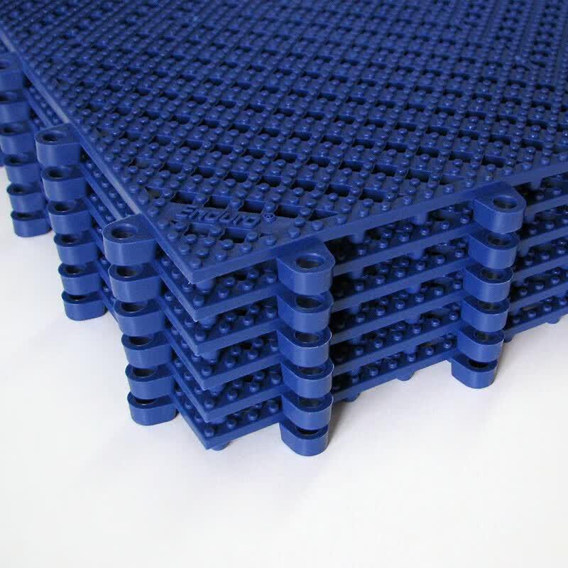 PVC Interlocking Anti-Slip Drainage Mat