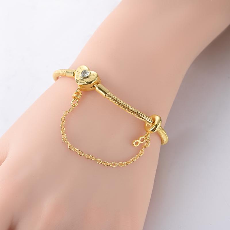 Originální náramek 925 Sterling Silver Náramek s přívěsky 17-20CM Zlaté Srdce Klíč Lásky Vločka Náramek Manžeta Dámské Šperky Dárek