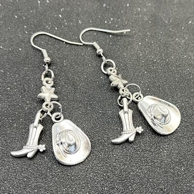 Strieborný kovbojský klobúk čižmy Pentagramový dizajn Visiace náušnice Zliatina Šperky v gotickom štýle Kreatívny darček pre ženy, dievčatá