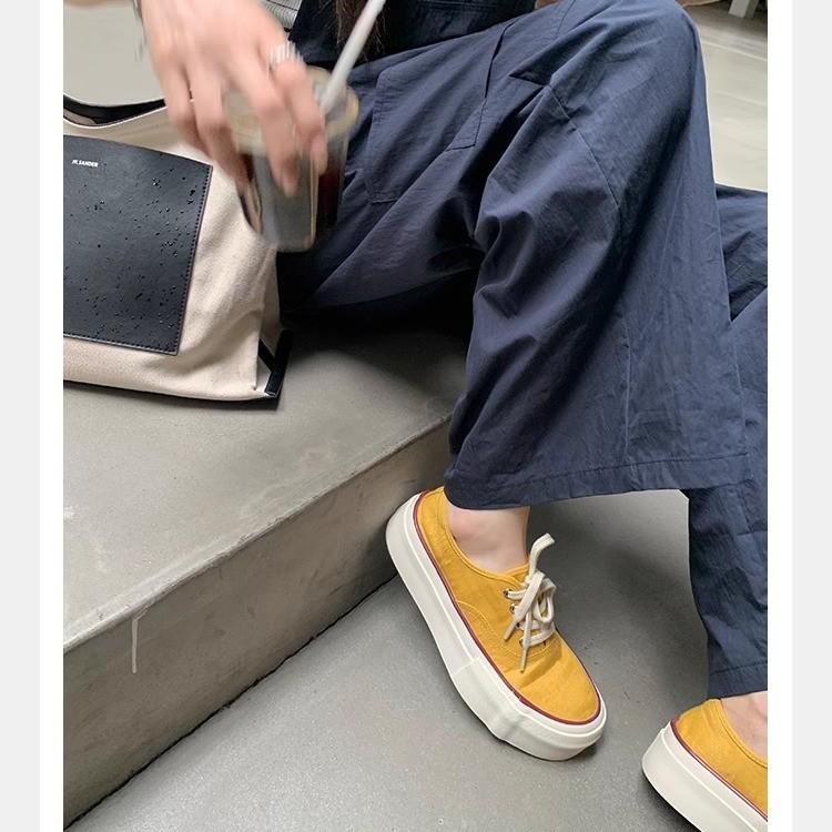 Grape mother has the same round head breathable linen material contrasting color lace-up casual wind board shoes women's college versatile thick-sole